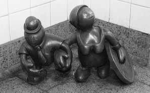 Subway Token Figures : Art : Subway : New York : Tom Otterness : Personal Photo Projects : Photos : Richard Moore : Photographer